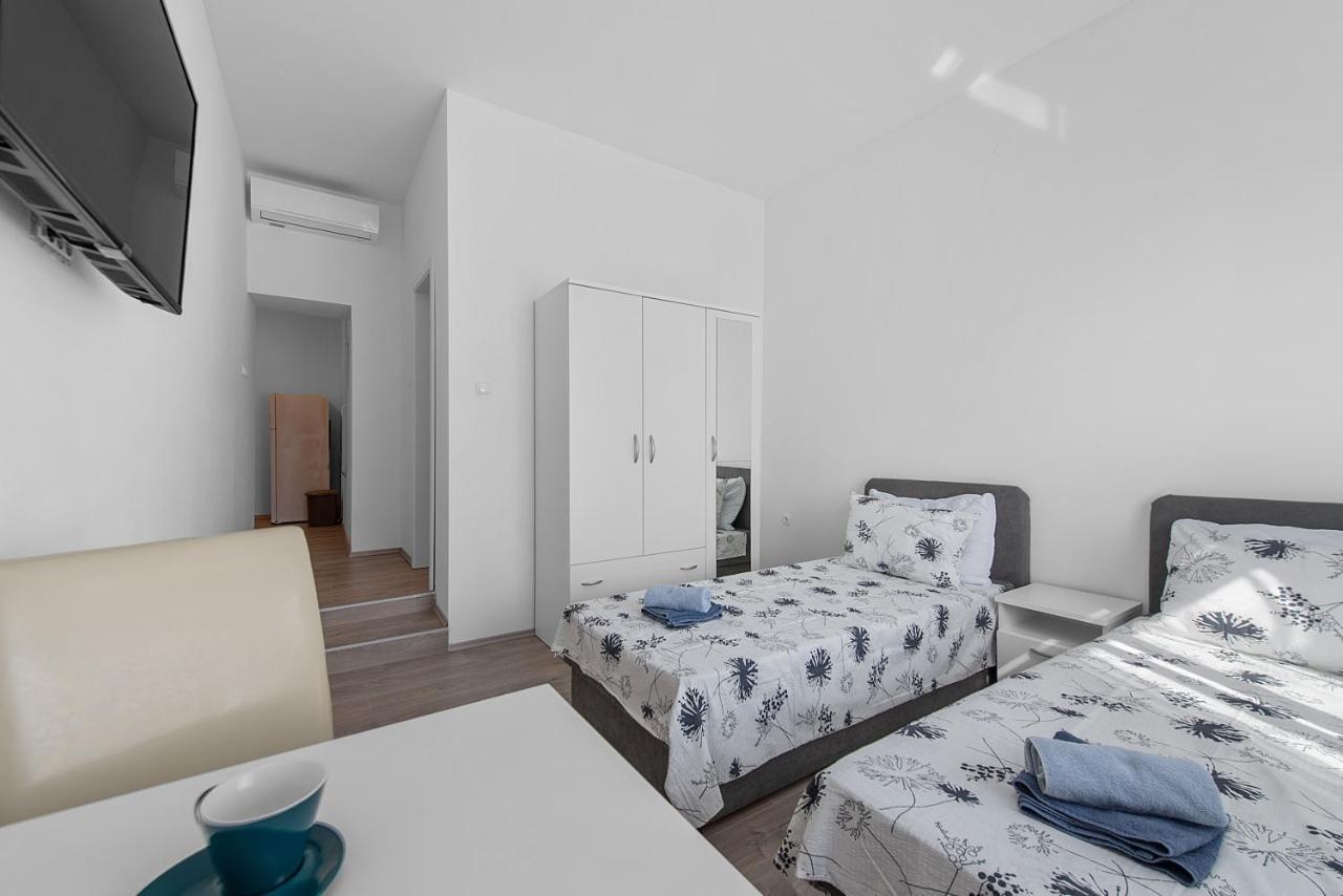 Mima Apartments Rijeka Bagian luar foto