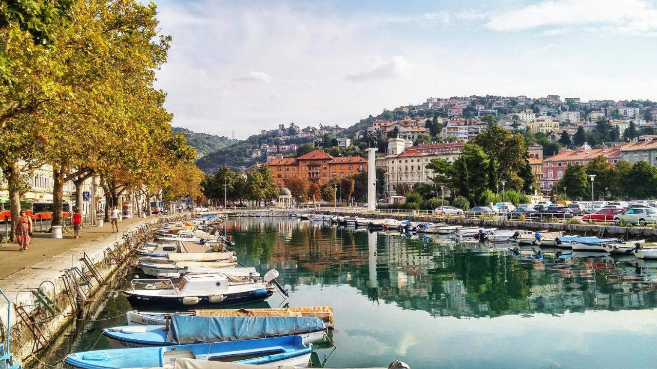 Mima Apartments Rijeka Bagian luar foto