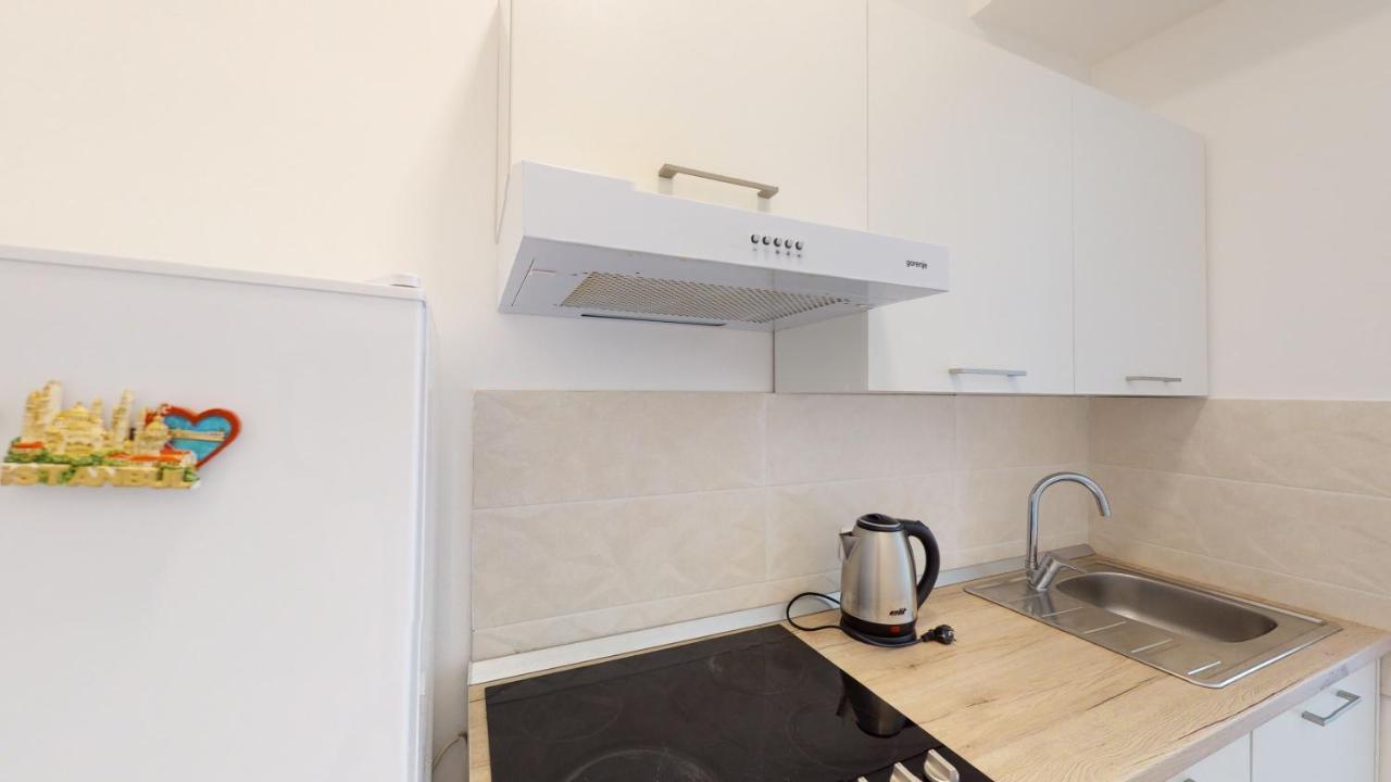 Mima Apartments Rijeka Bagian luar foto